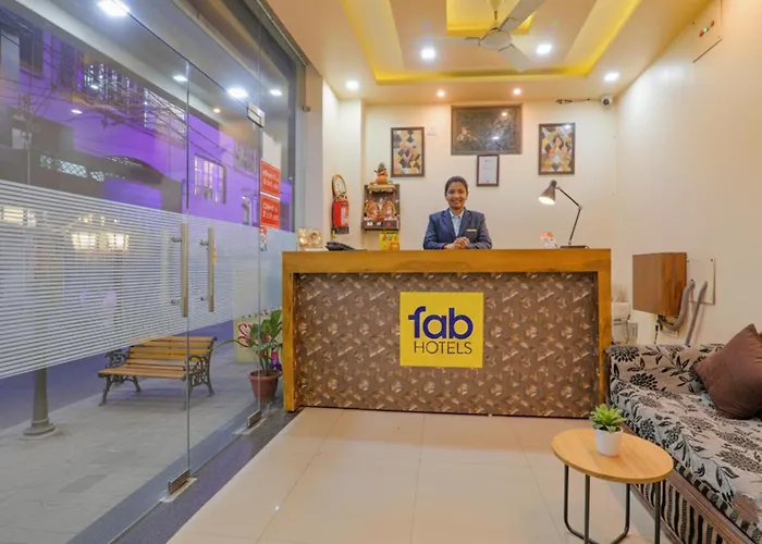 Fabhotel Shree Galaxy
