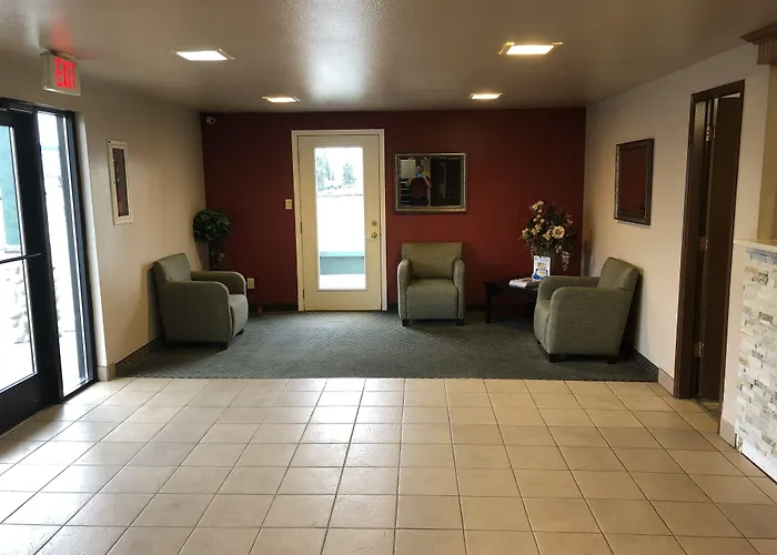 Super 8 By Wyndham Coeur D'Alene