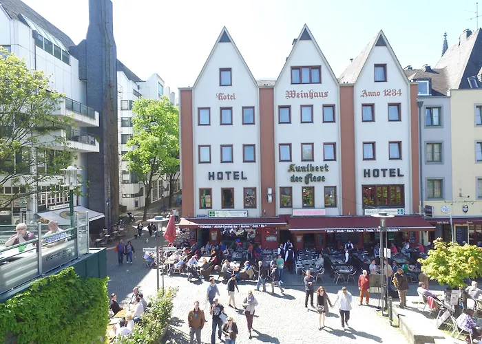 Hotel Kunibert Der Fiese Keulen
