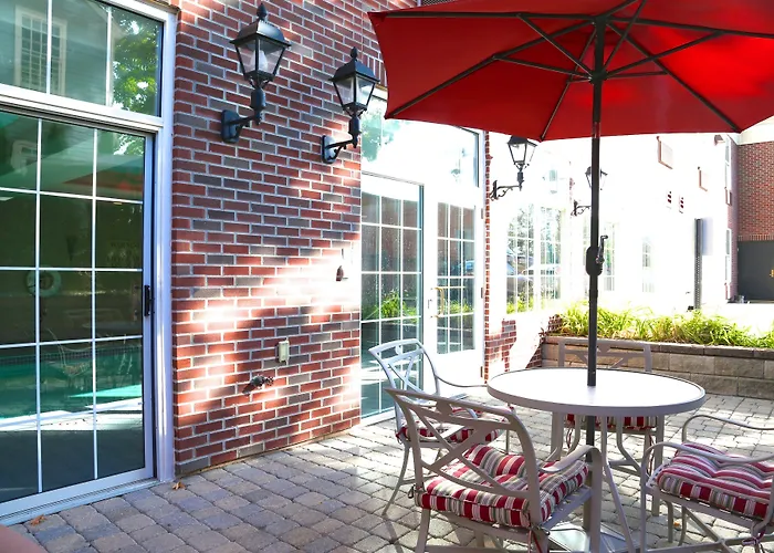 Inn At Middletown