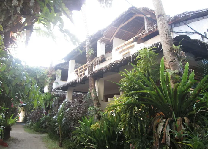 Bamboo Bungalows Resthouse Balabag 