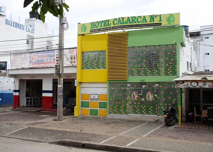 Hotel Calarca N1