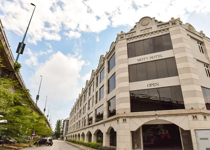 Moty Hotel