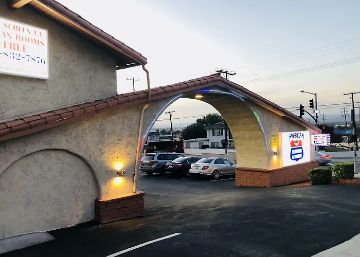 New American Inn & Suites Orange