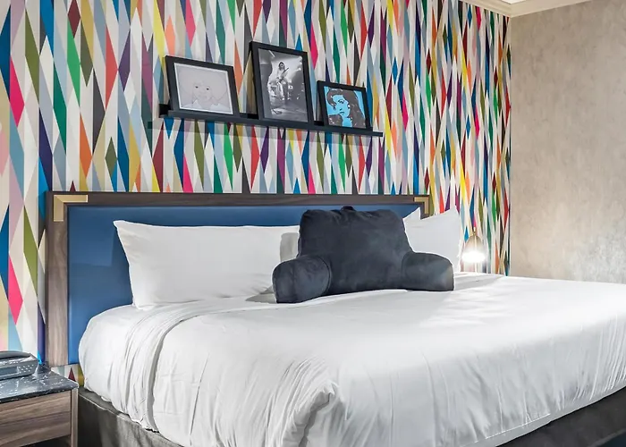 Travel Lodge By Wyndham Merced Yosemite
