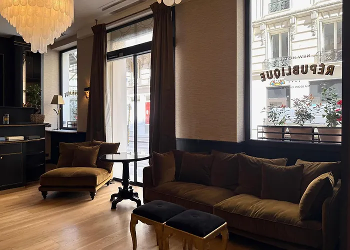 New Hotel République
