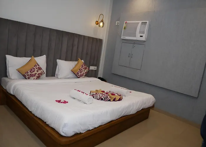Hotel Deva Inn Varanasi