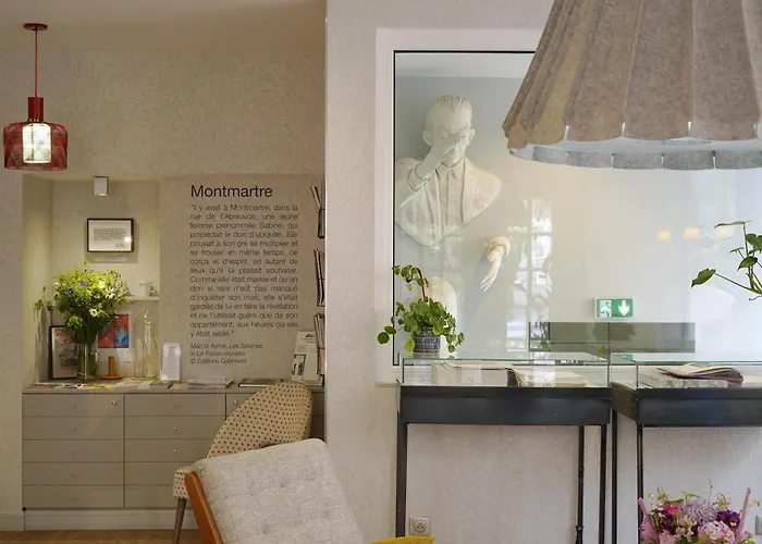 Hotel Litteraire Marcel Ayme, BW Premier Collection Paris