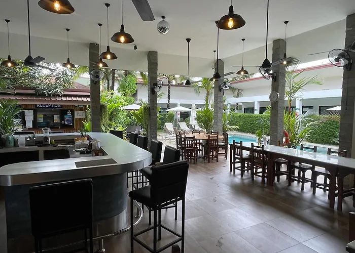 Lotus Bleu Resort & Restaurant Rawai