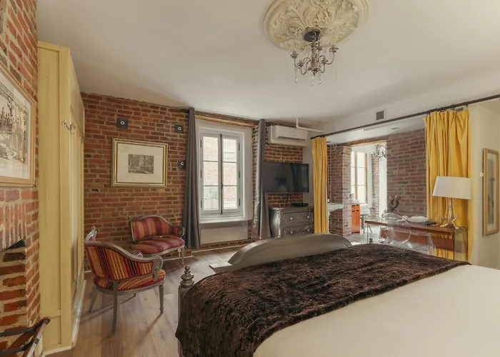 Auberge Place D'Armes Quebec City
