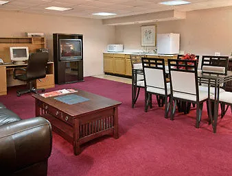 Altoona Grand Hotel & Conference Center