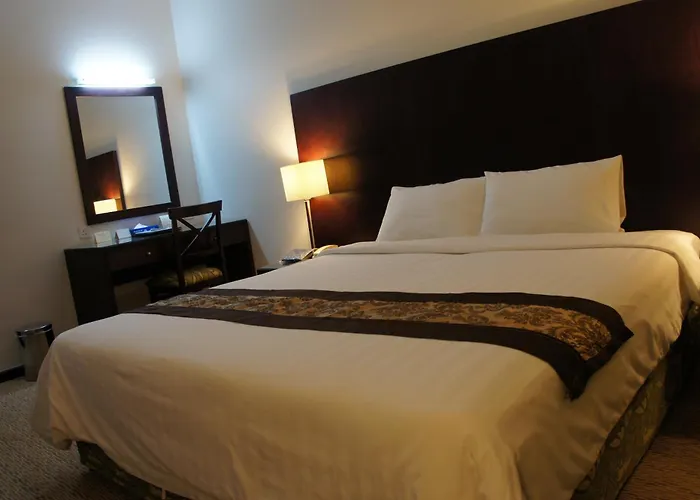 Dream Palace Hotel