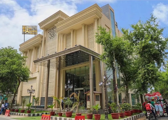 The Grand Parisian Hotel Delhi 