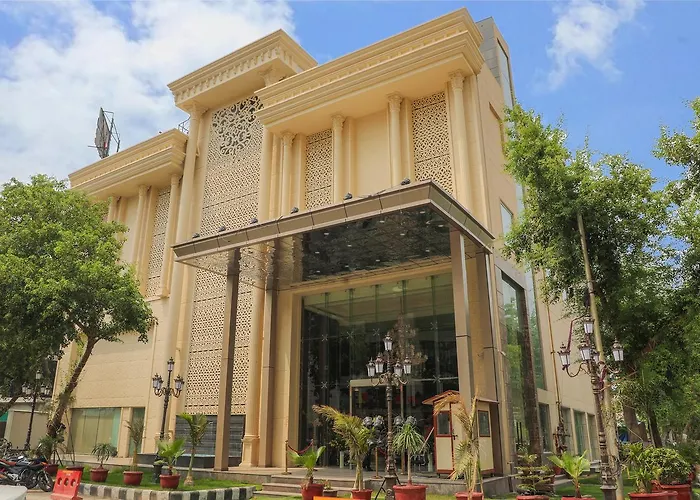 The Grand Parisian Hotel Delhi 